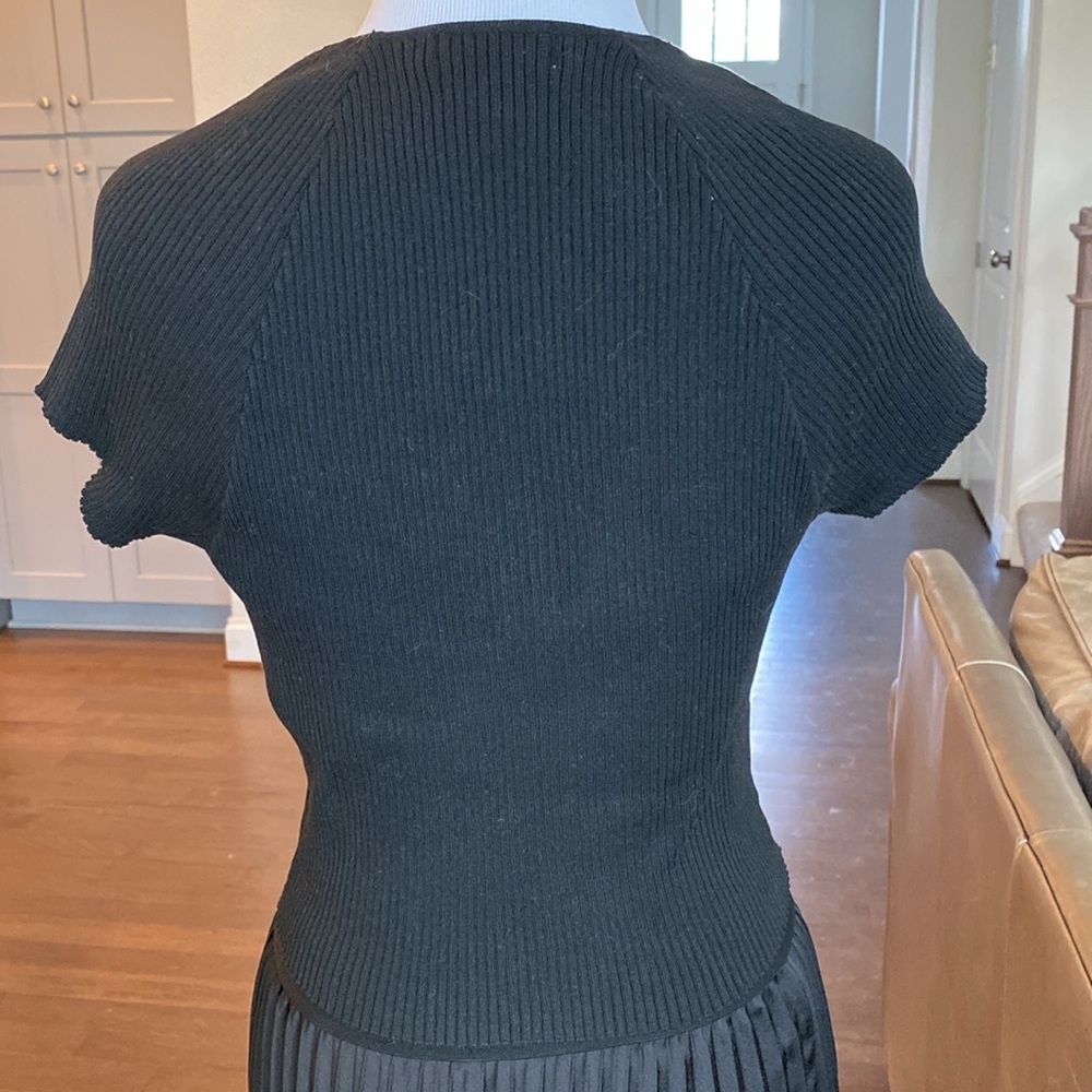 H&M Rib Knit Crop Top(7) - Picture 4 of 7